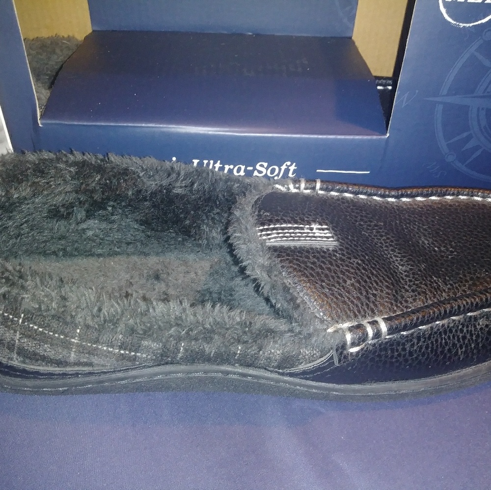 LOFT Mens sz. Medium 7/8 shoes